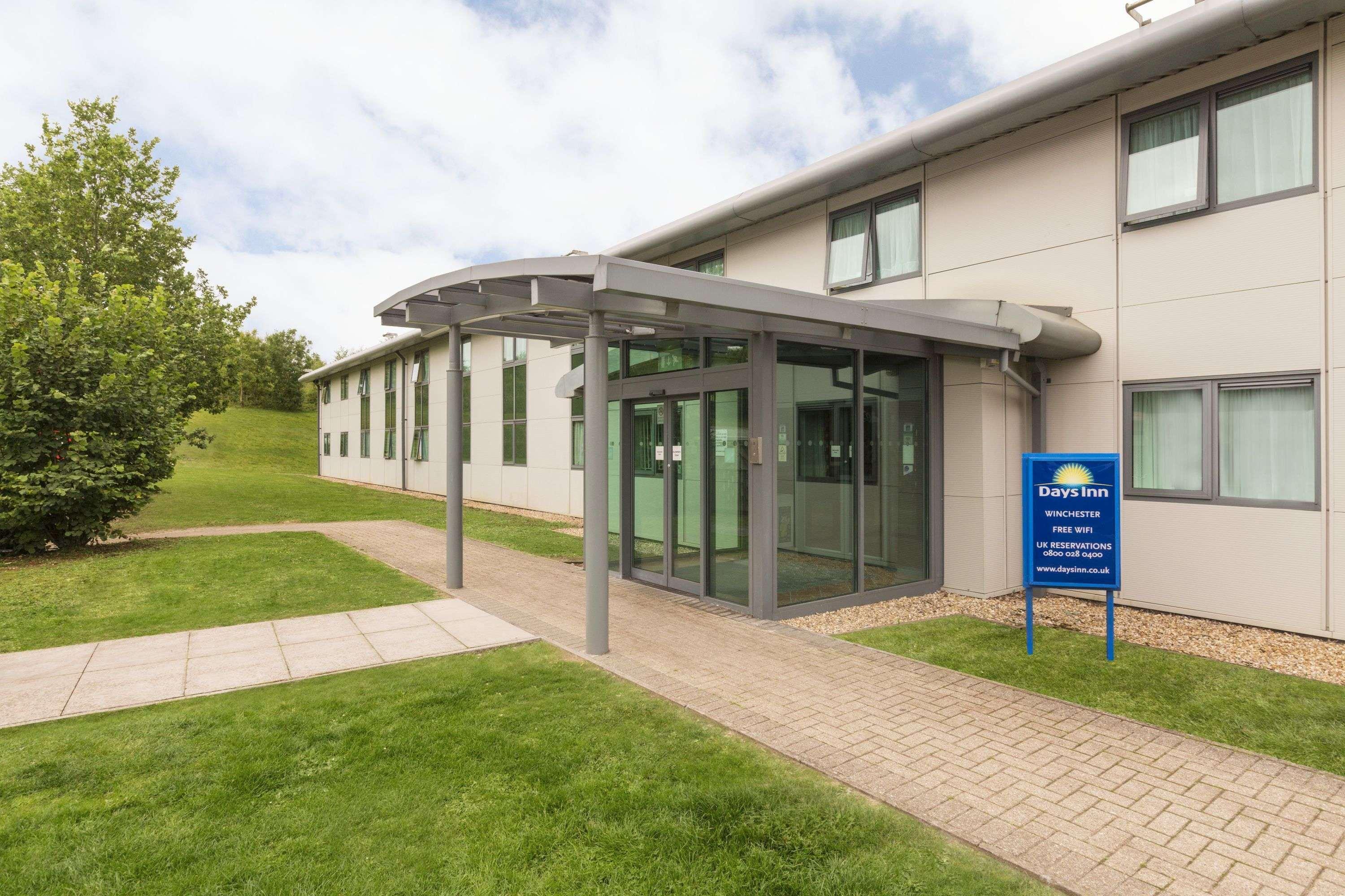 Days Inn Winchester Esterno foto