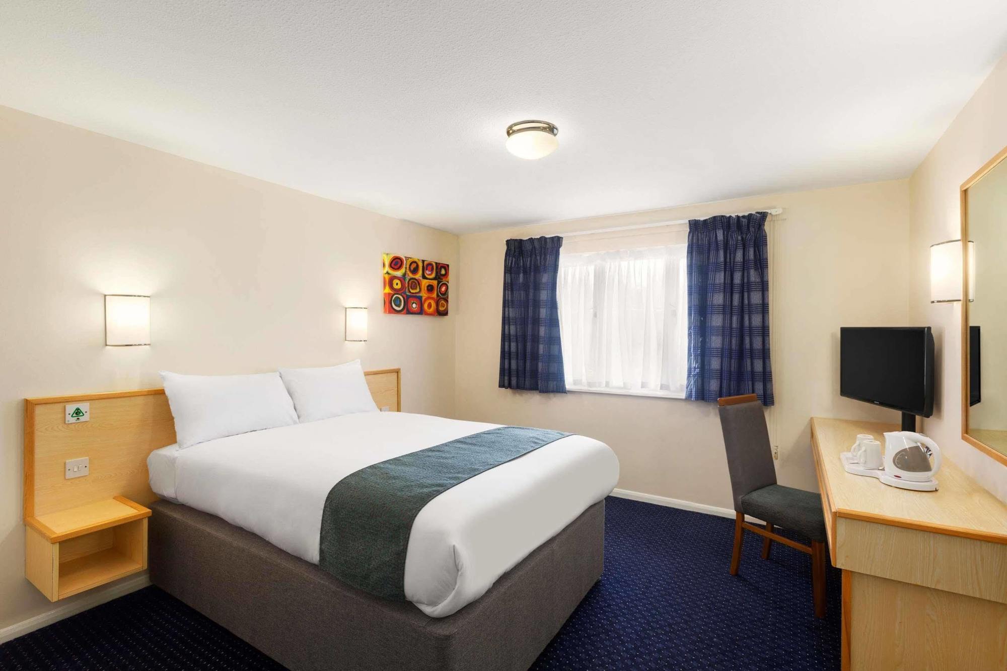 Days Inn Winchester Esterno foto